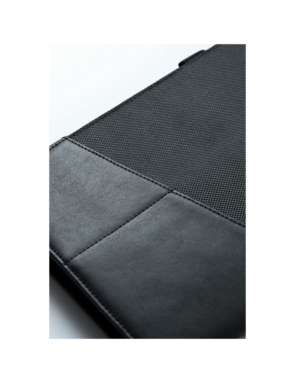 Teczka konferencyjna Komo, miejsce na tablet 9-10”