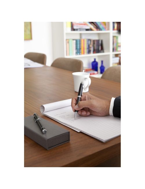 Zestaw piśmienny, długopis i pióro kulkowe