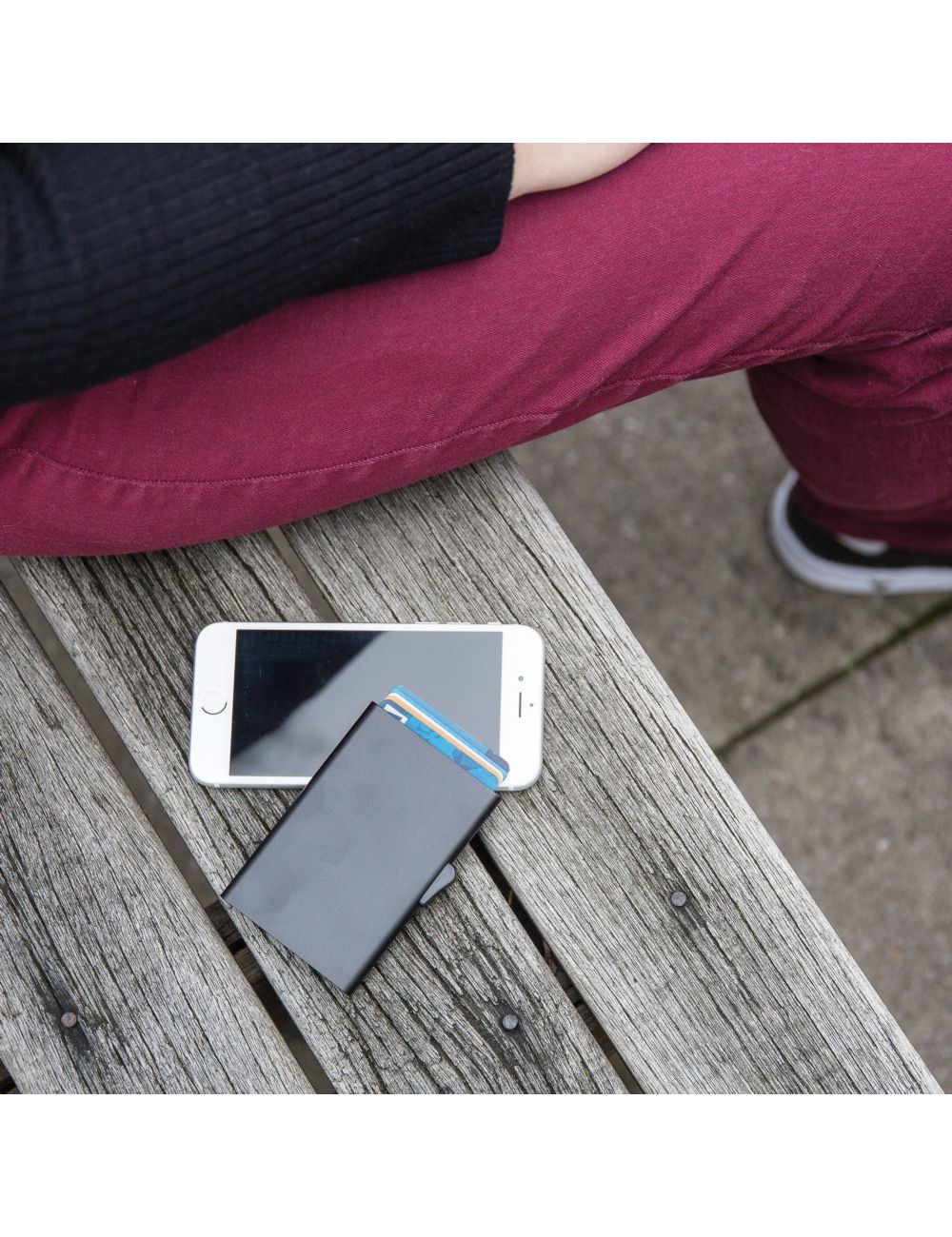 Etui na karty kredytowe C-Secure, ochrona RFID