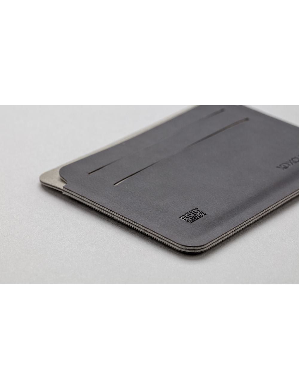 Etui na karty kredytowe Quebec, ochrona RFID