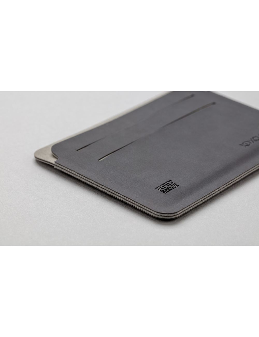 Etui na karty kredytowe Quebec, ochrona RFID