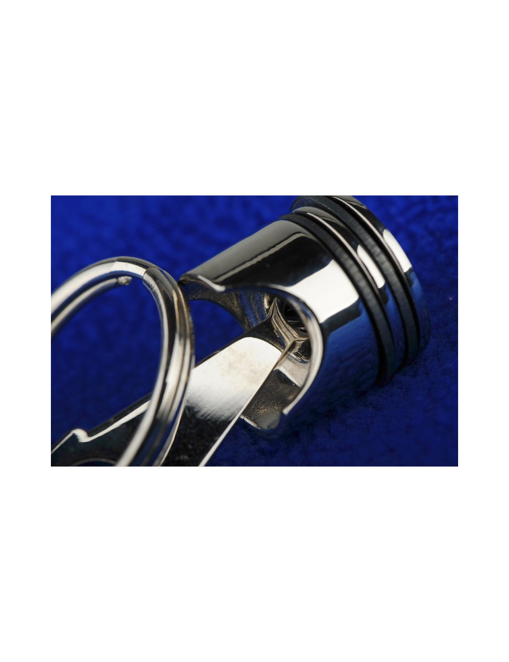 Brelok metalowy Piston, srebrny - druga jakość