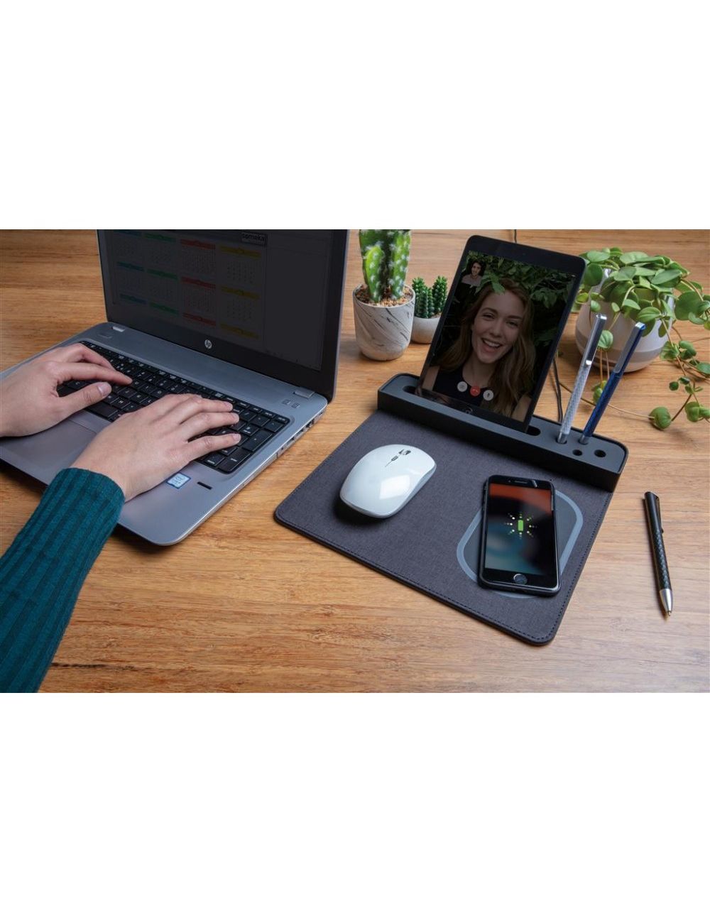 Podkładka pod mysz, ładowarka bezprzewodowa 5W Air