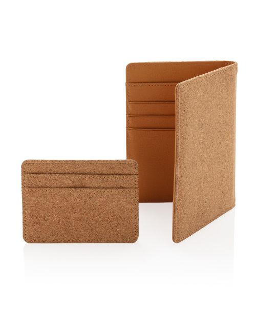 Korkowe etui na karty kredytowe i paszport, ochrona RFID