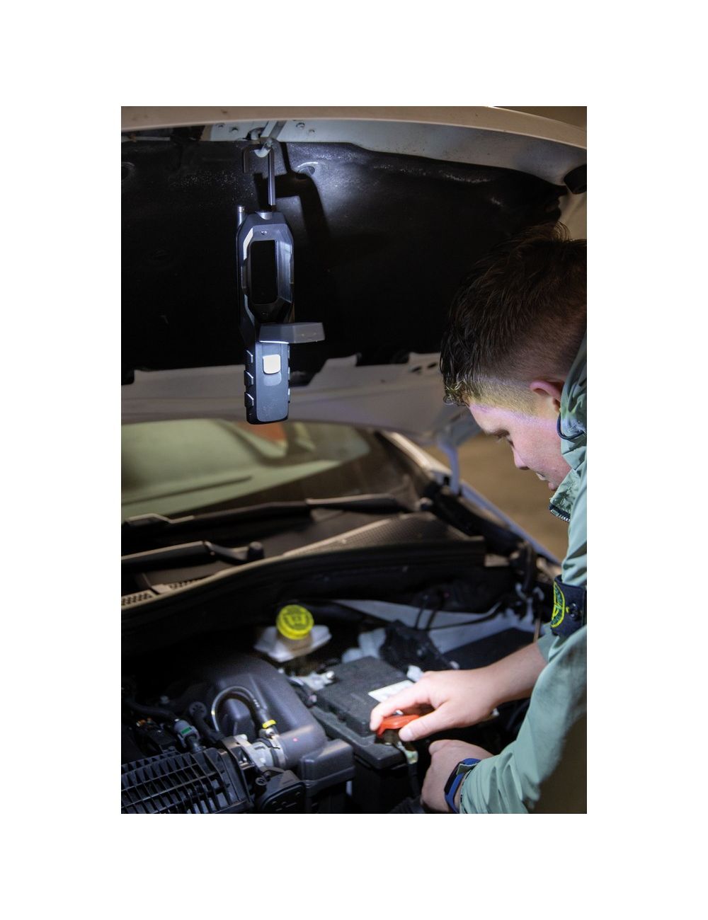 Wielofunkcyjna latarka warsztatowa COB