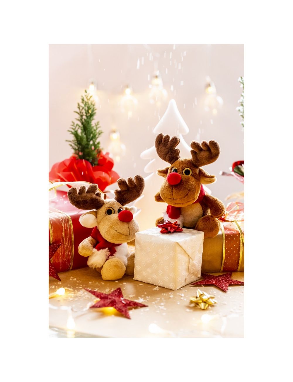 Pluszowy renifer | Remo Brown