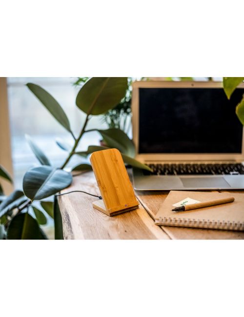 Bambusowa ładowarka bezprzewodowa 10W B'RIGHT, stojak na telefon | Wilder