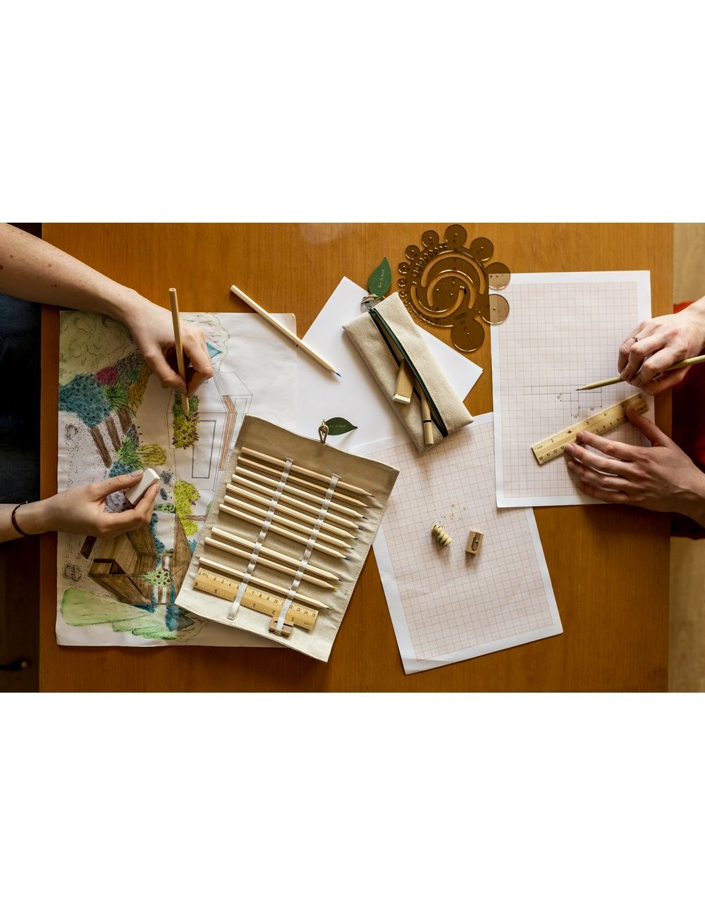 Zestaw szkolny, piórnik, 12 kredek, linijka,...