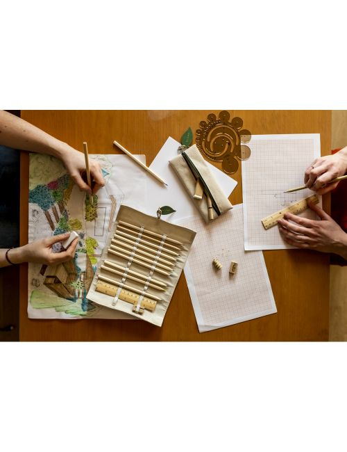 Zestaw szkolny, piórnik, 12 kredek, linijka, gumka i temperówka | Kaleb