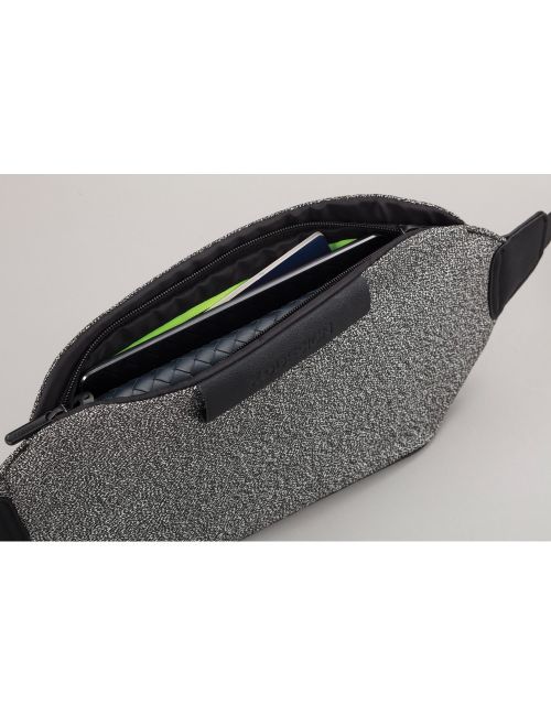 Saszetka zapinana w pasie Urban Bumbag