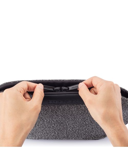Saszetka zapinana w pasie Urban Bumbag