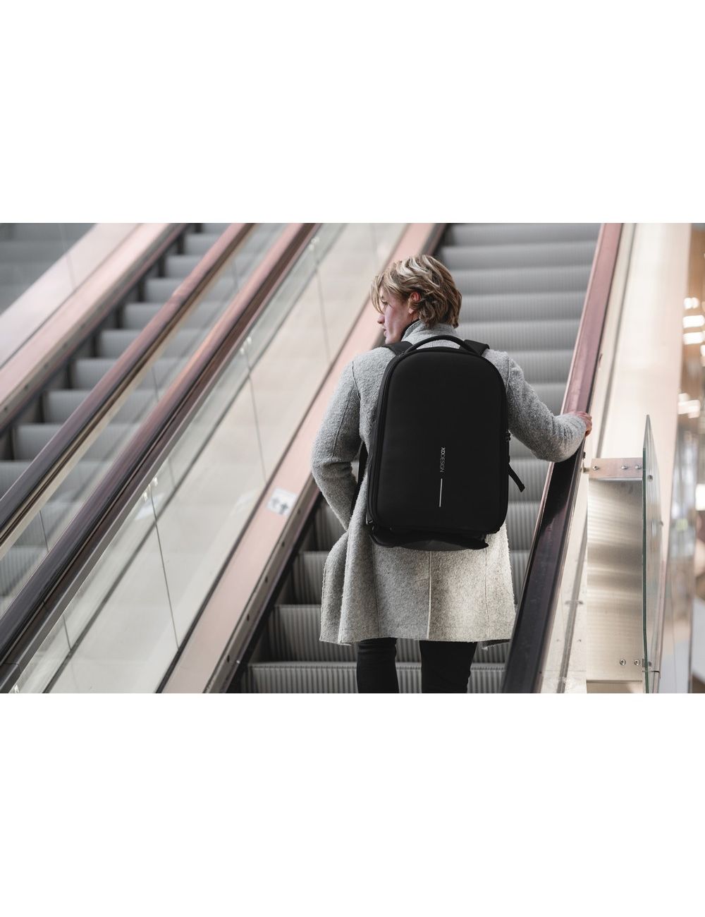 Bobby, plecak na kółkach chroniący przed...