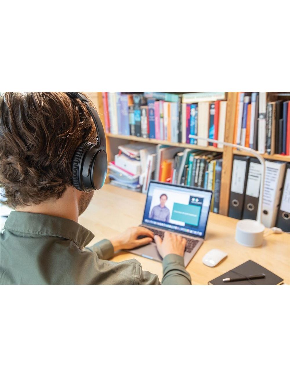 Bezprzewodowe słuchawki nauszne z systemem ANC