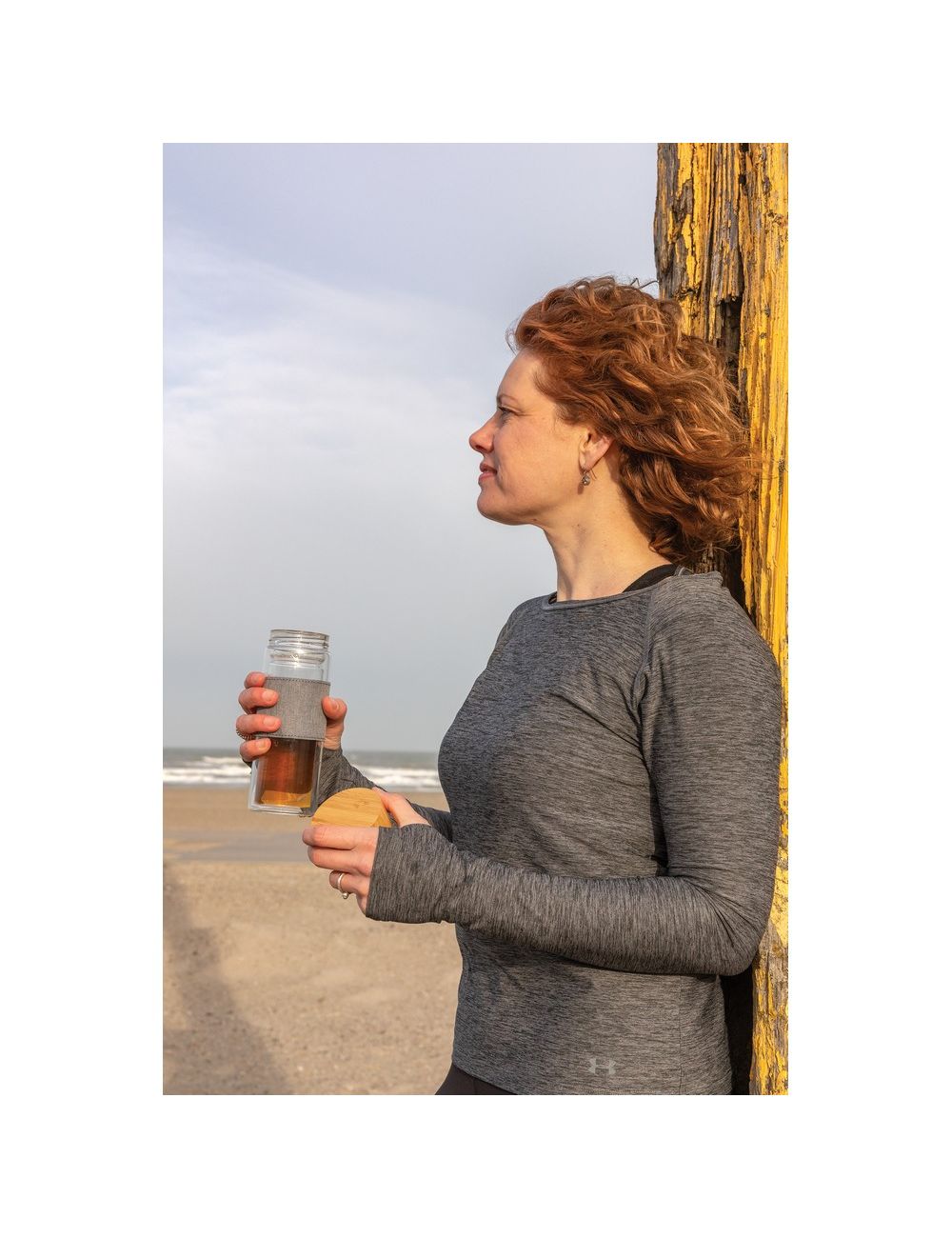 Szklana butelka 360 ml Impact w pokrowcu