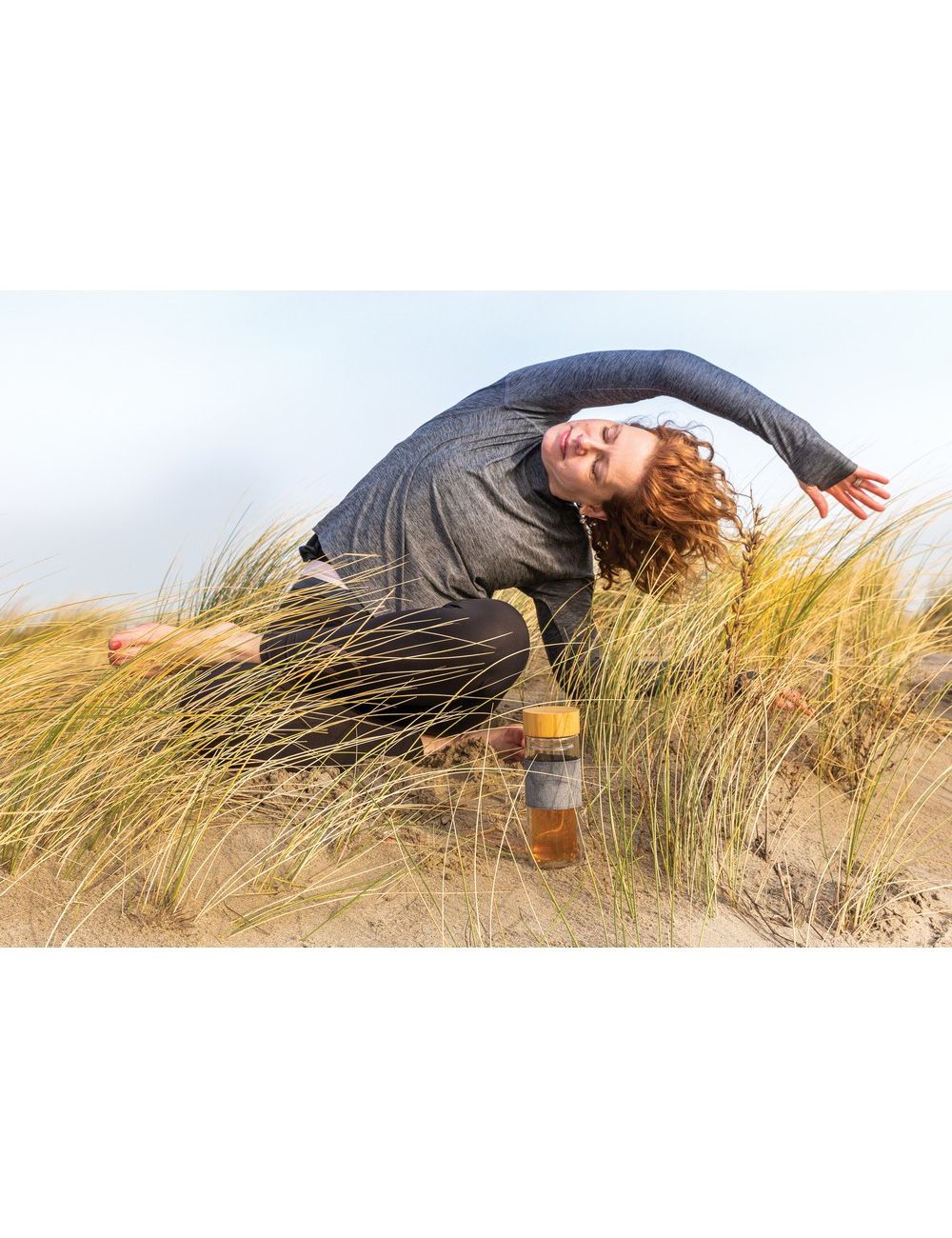 Szklana butelka 360 ml Impact w pokrowcu