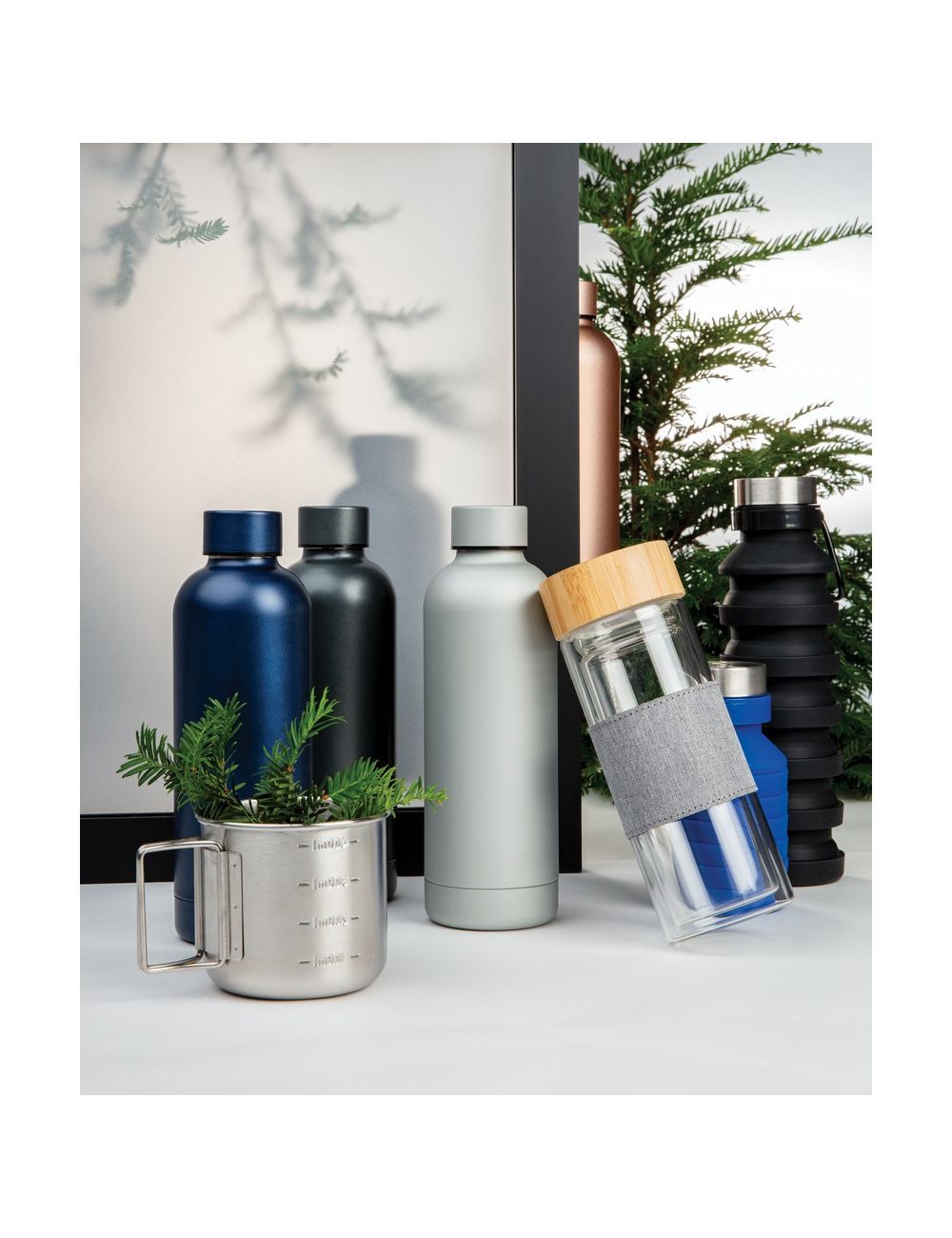 Szklana butelka 360 ml Impact w pokrowcu