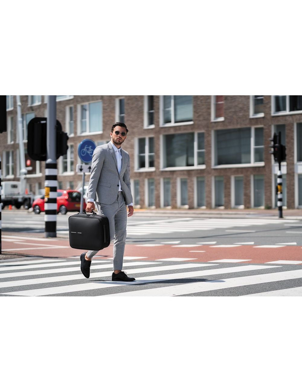 Walizka, torba podróżna na kółkach XD Design Flex