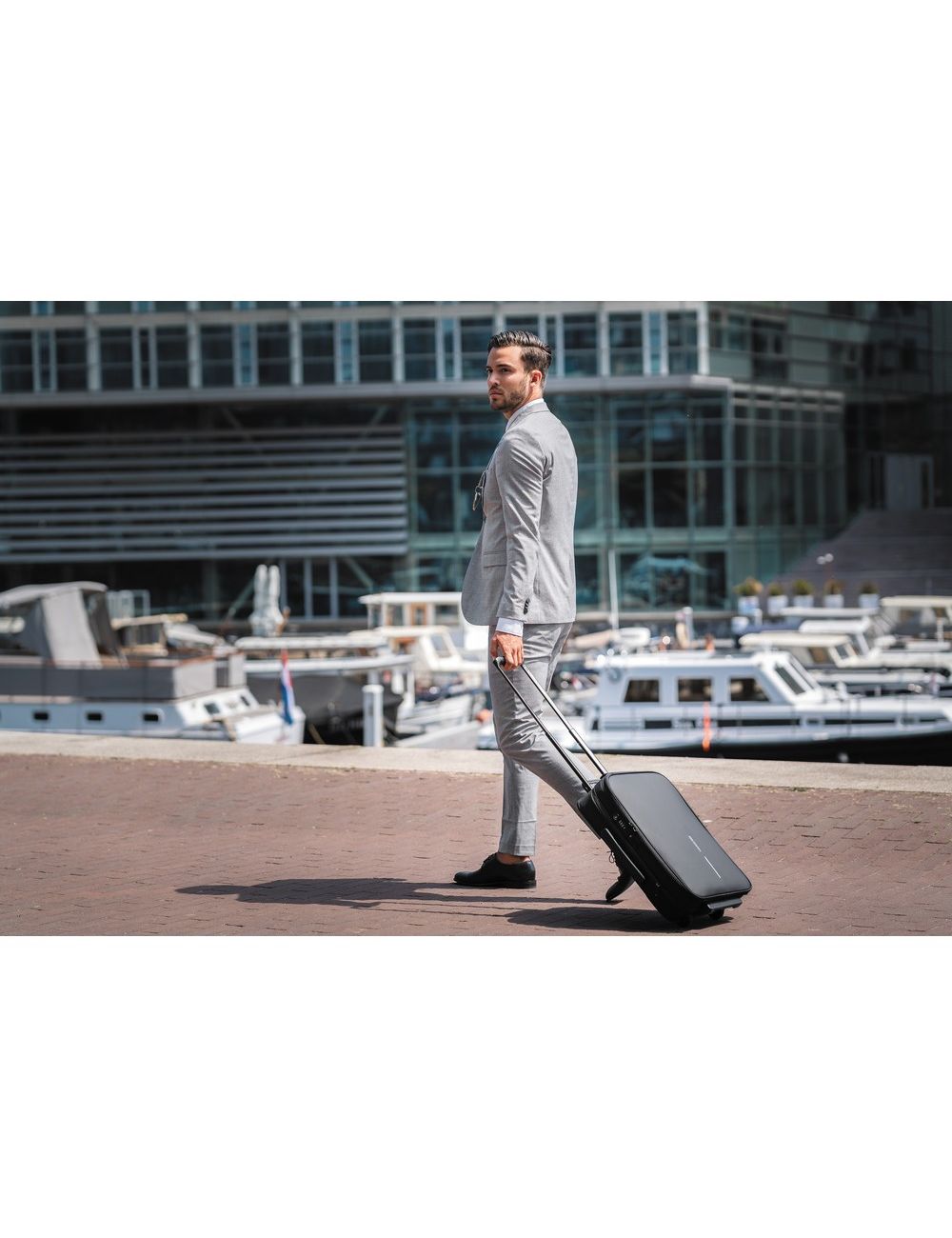 Walizka, torba podróżna na kółkach XD Design Flex