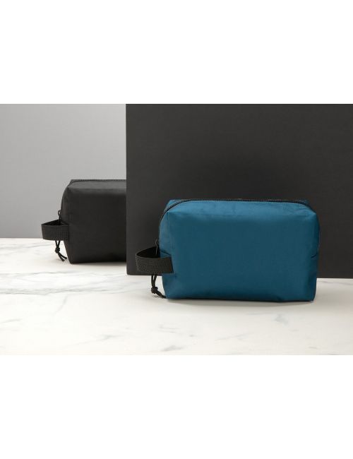 Kosmetyczka Impact AWARE™ rPET