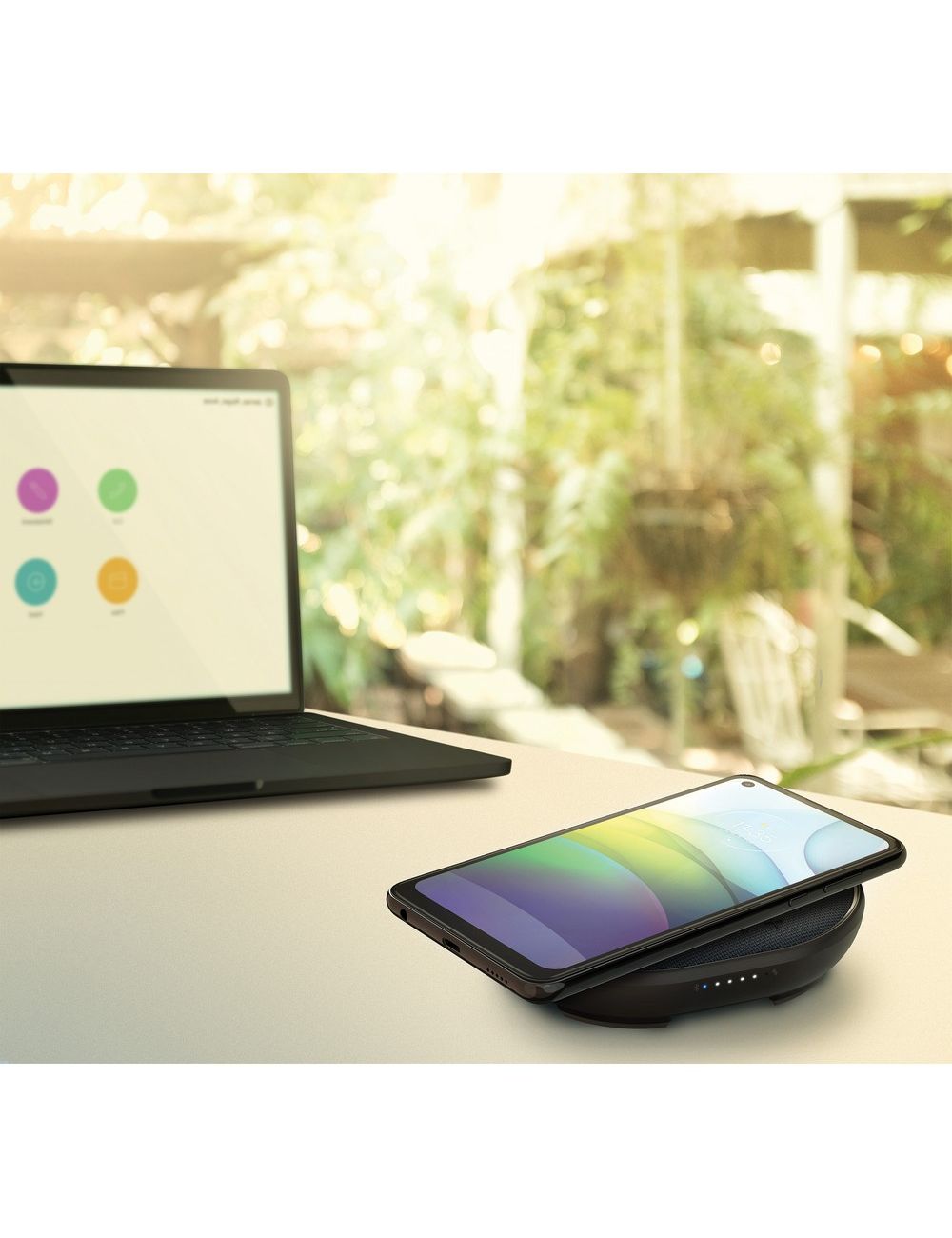 Głośnik bezprzewodowy 5W Motorola, ładowarka...