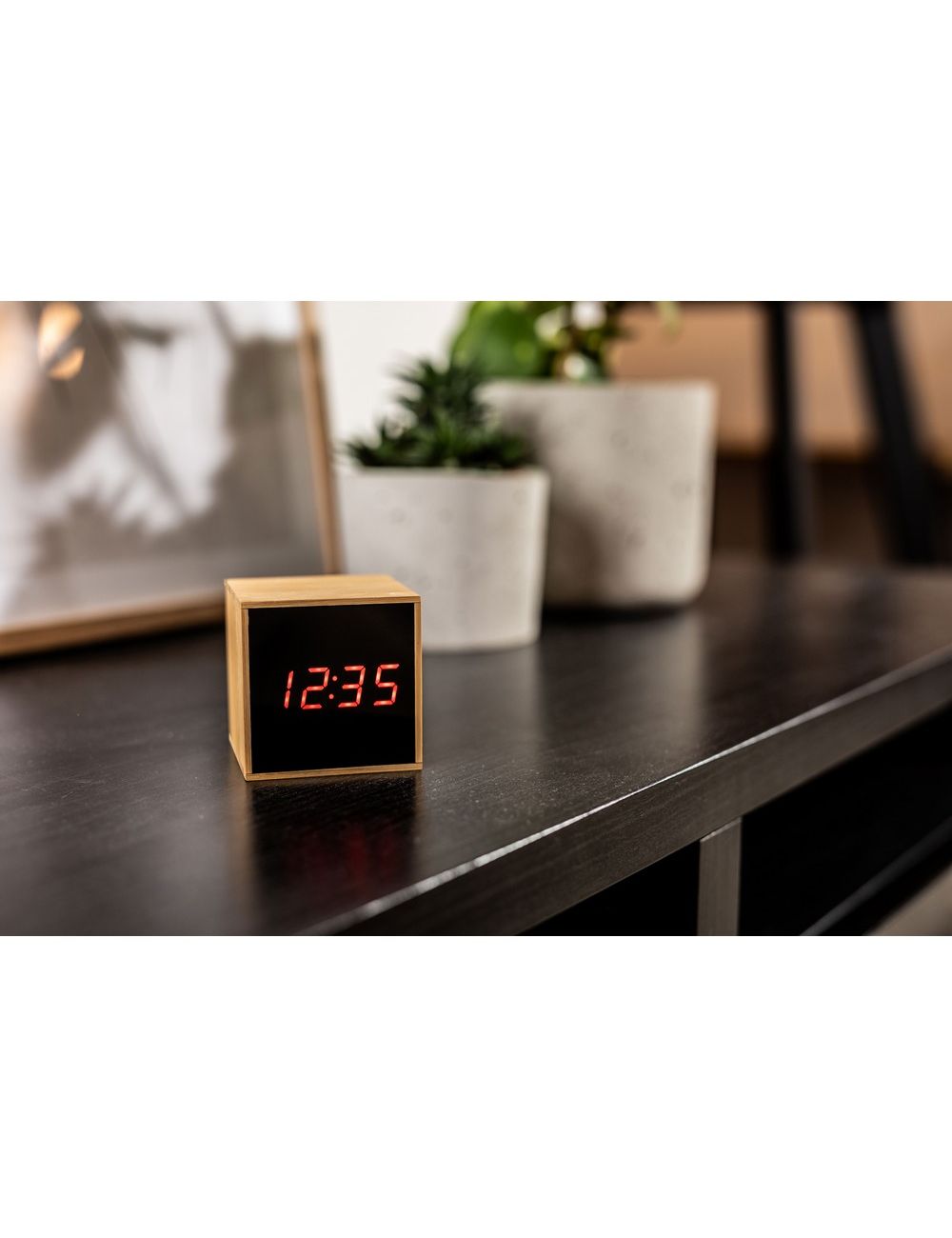 Bambusowy zegar na biurko z alarmem | Katherine