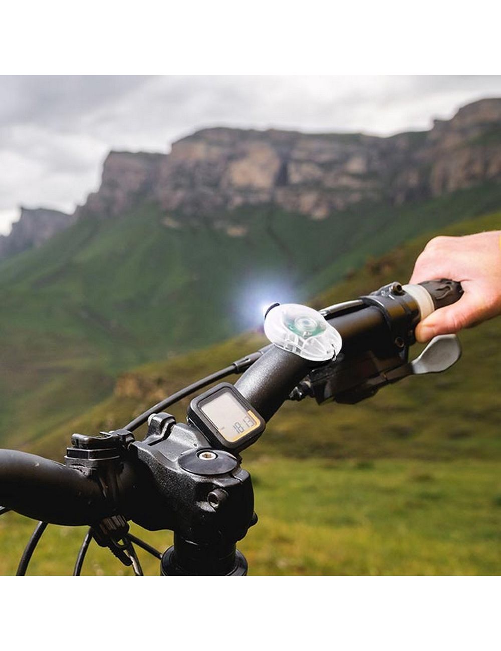 Zestaw lampek rowerowych