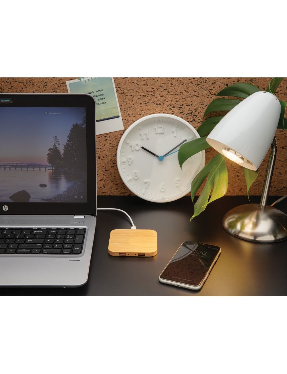 Bambusowa ładowarka bezprzewodowa 5W