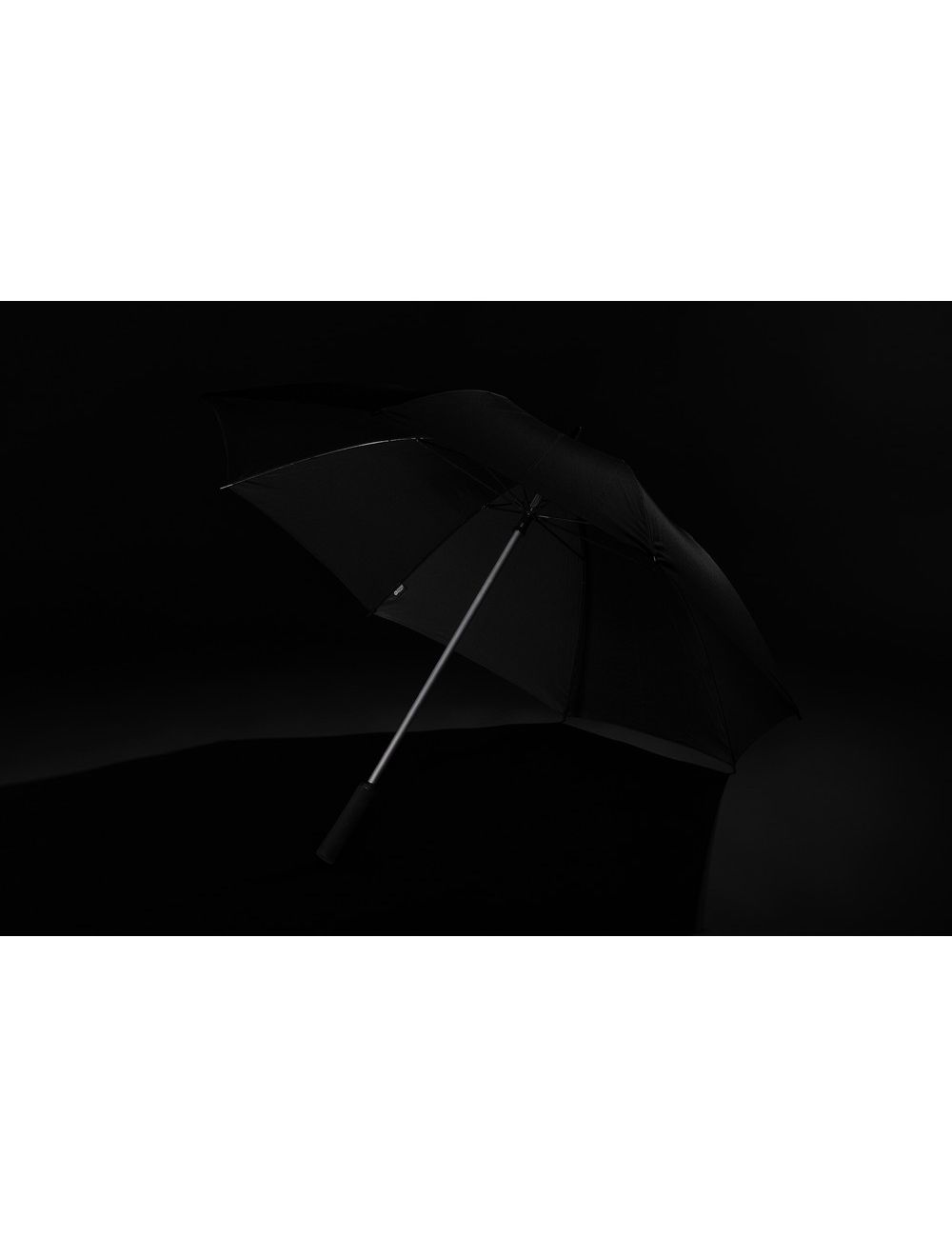 Parasol manualny 25" Swiss Peak AWARE™ RPET