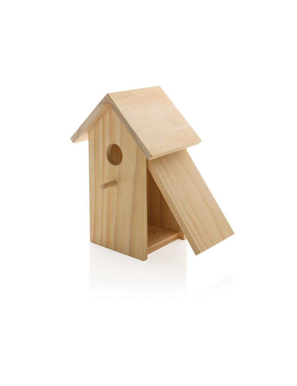 Drewniany domek dla ptaków