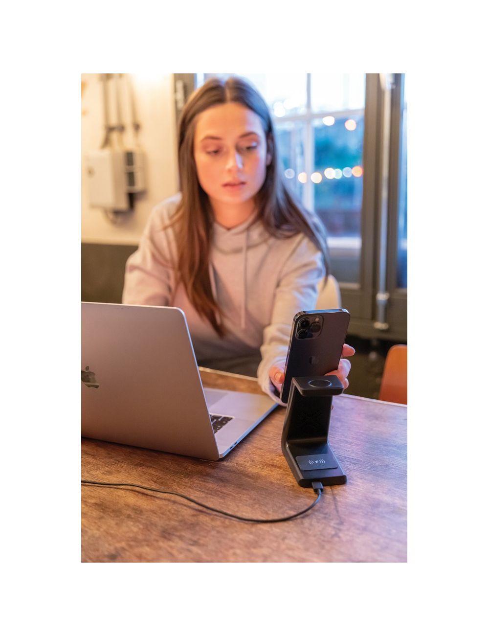 Ładowarka bezprzewodowa 15W Urban Vitamin...