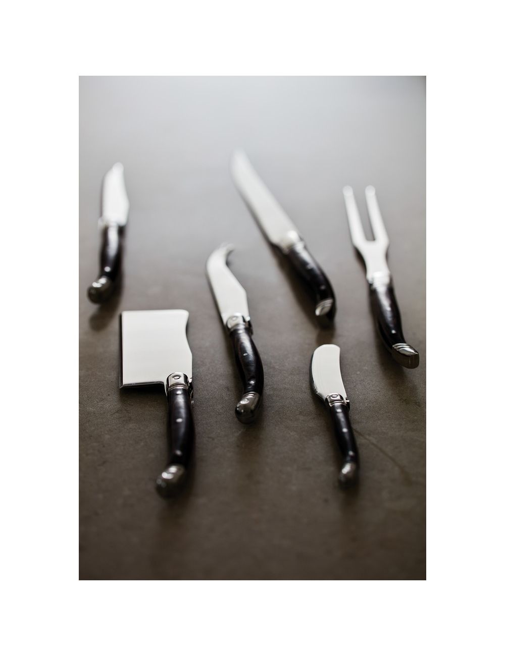 Zestaw noży do mięsa VINGA Gigaro, 4 szt.