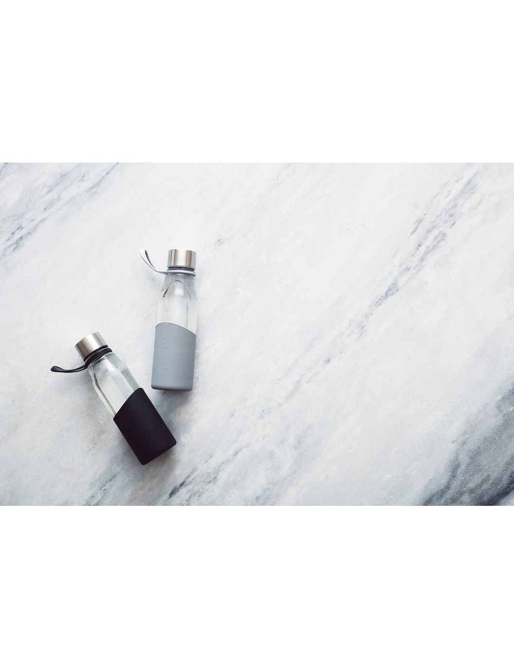 Szklana butelka 550 ml VINGA Lean