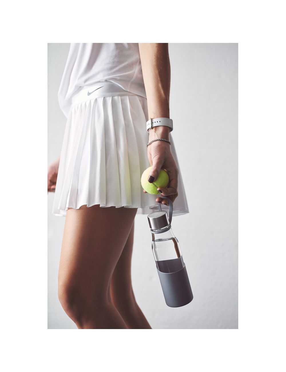 Szklana butelka 550 ml VINGA Lean