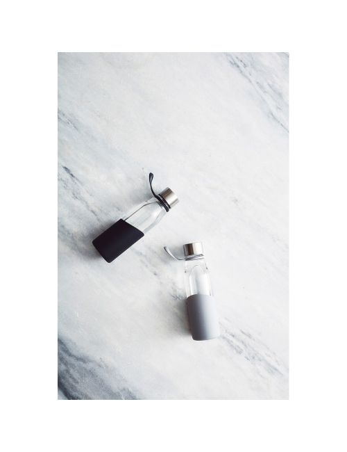 Szklana butelka 550 ml VINGA Lean