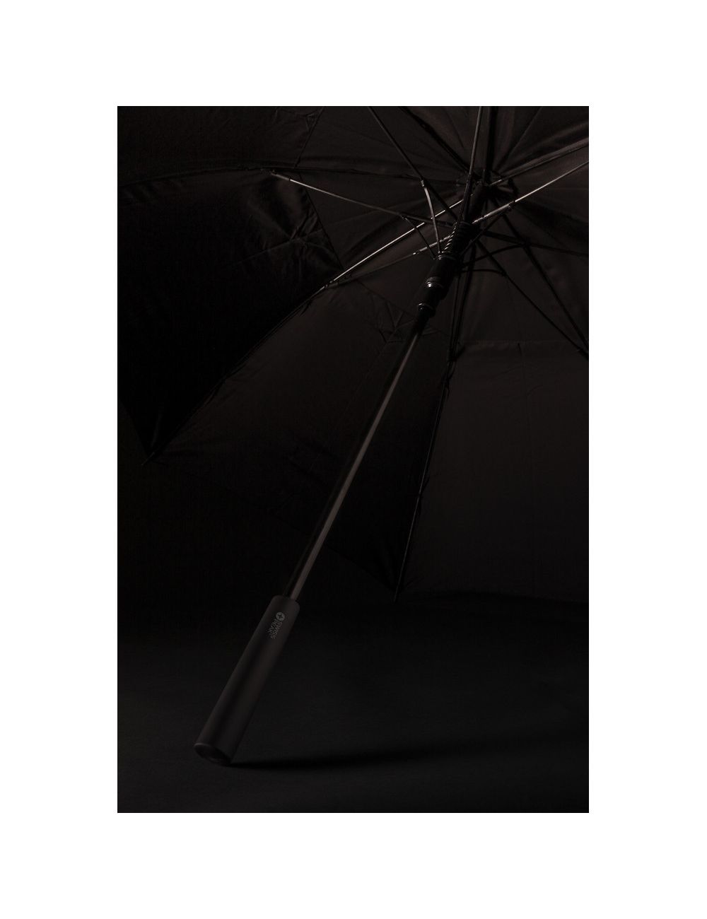 Parasol sztormowy 23" Swiss Peak Tornado AWARE™