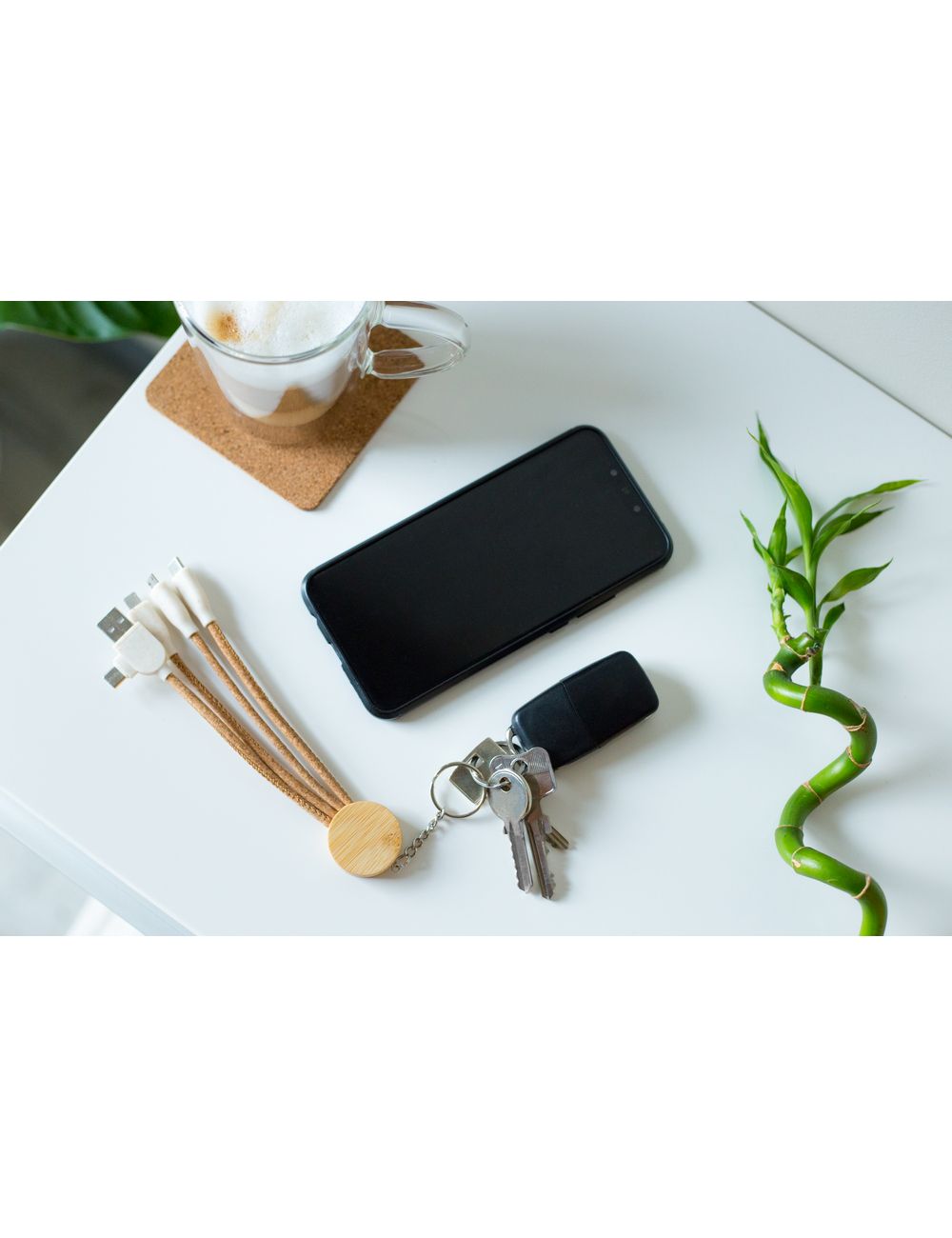 Korkowy kabel do ładowania B'RIGHT, bambusowy...