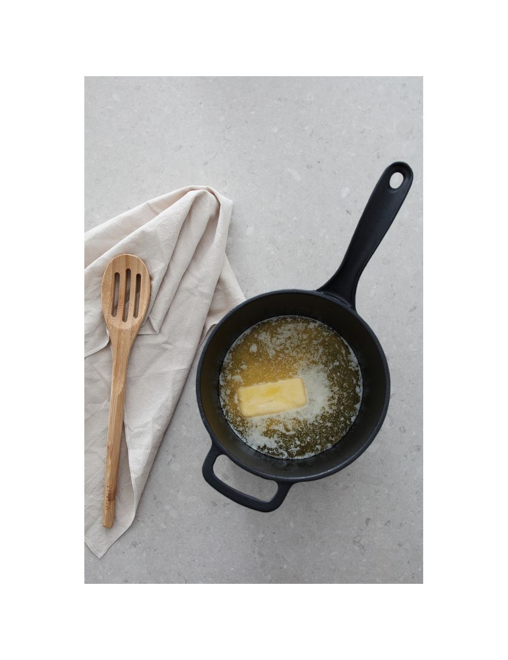 Garnek 1,9l VINGA Monte