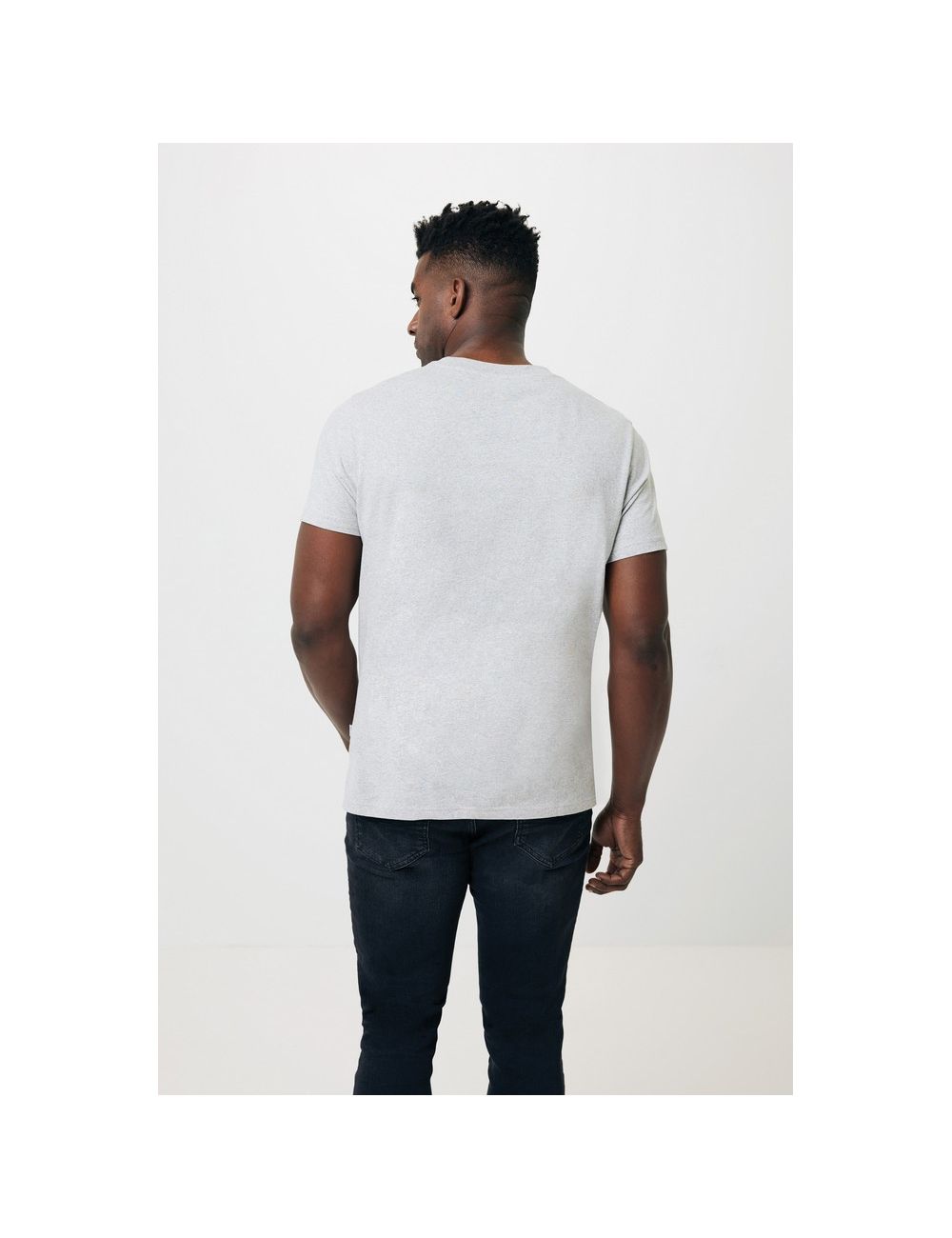 Koszulka z niebarwionej bawełny z recyklingu...