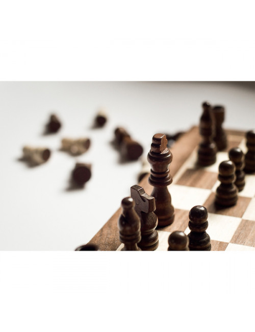 Drewniane szachy, brązowy 