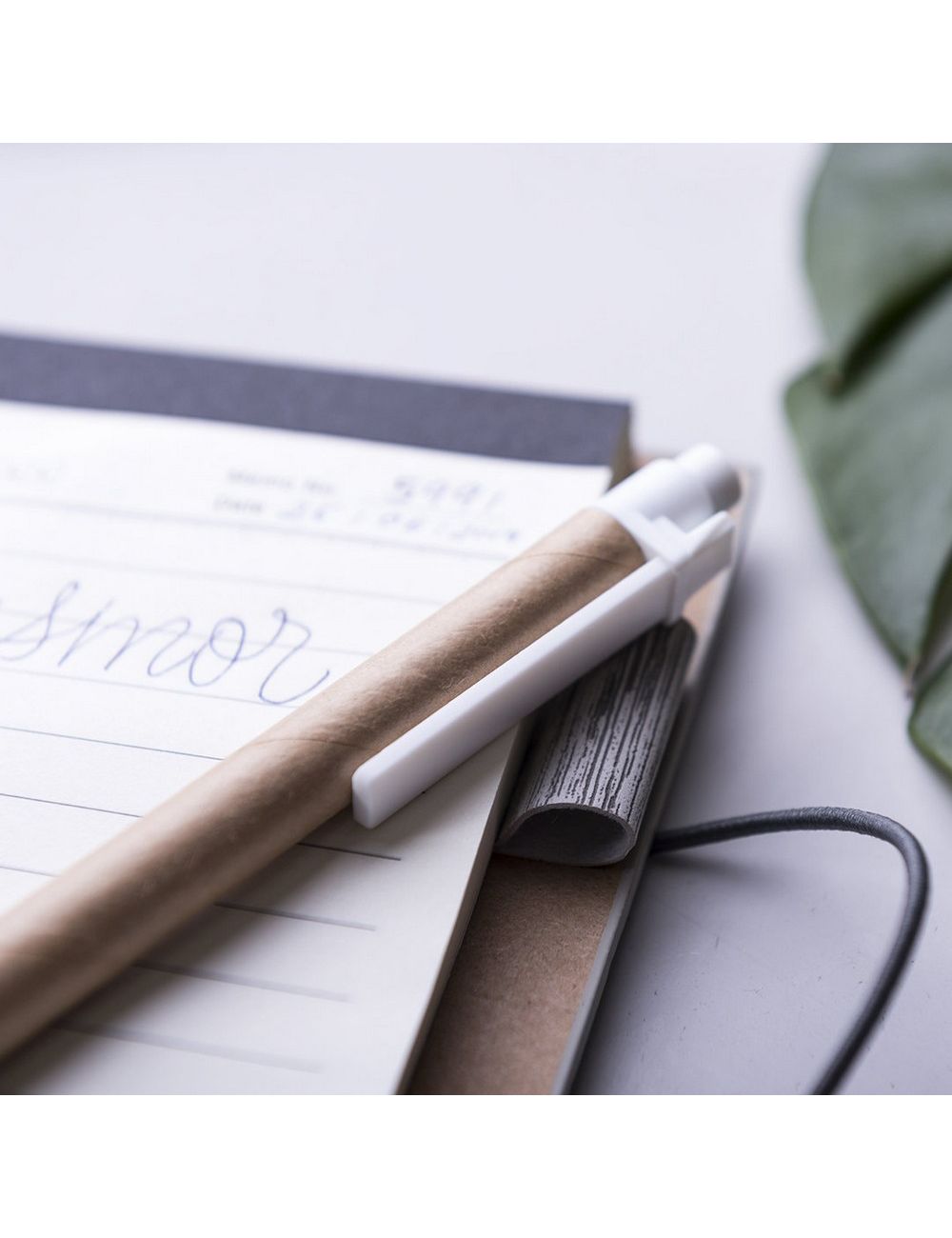 Zestaw do notatek, notatnik ok. A6, karteczki...