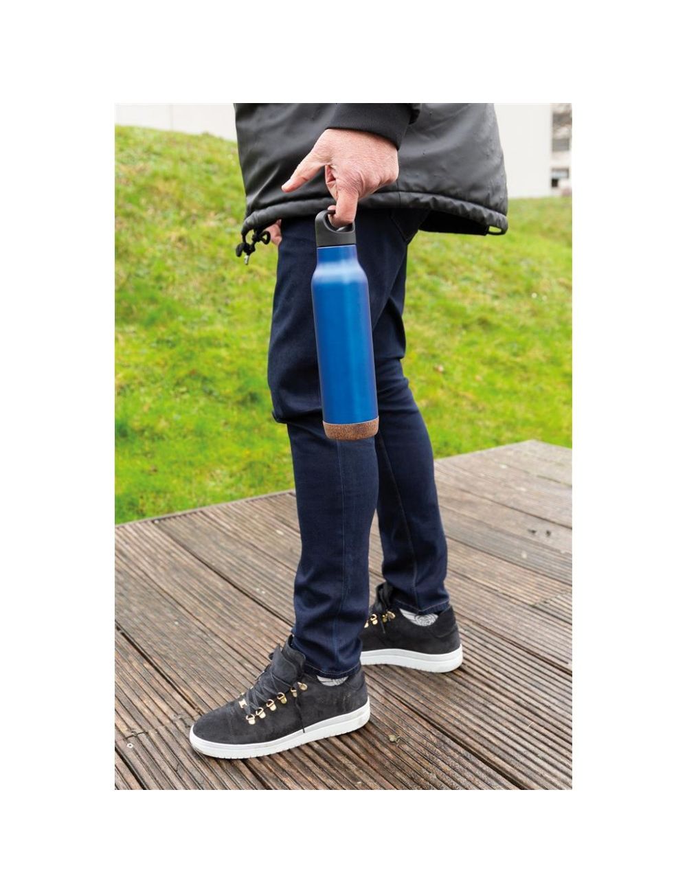 Butelka termiczna 600 ml z korkowym elementem