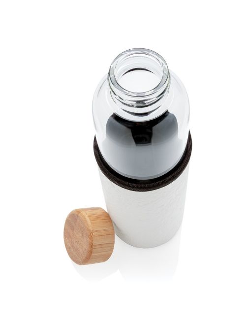 Szklana butelka 550 ml w pokrowcu