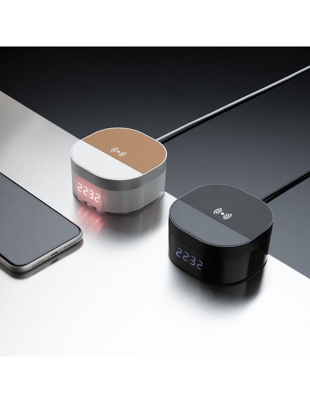 Ładowarka bezprzewodowa 5W Aria, zegar cyfrowy