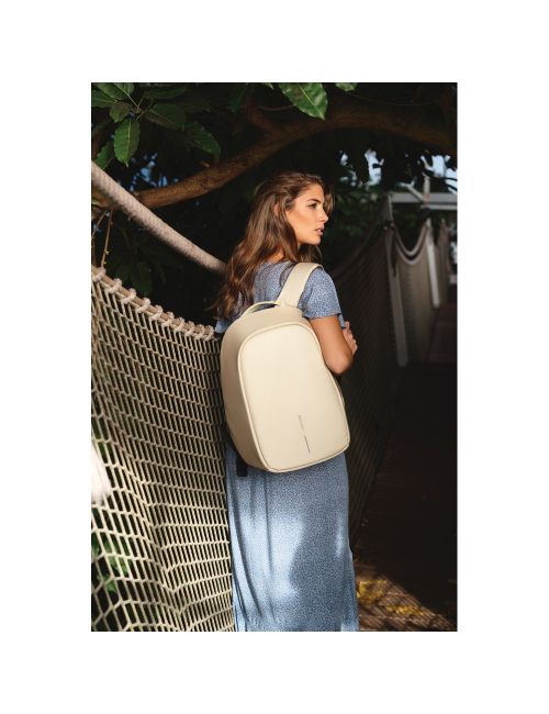 Bobby Hero Spring plecak chroniący przed kieszonkowcami