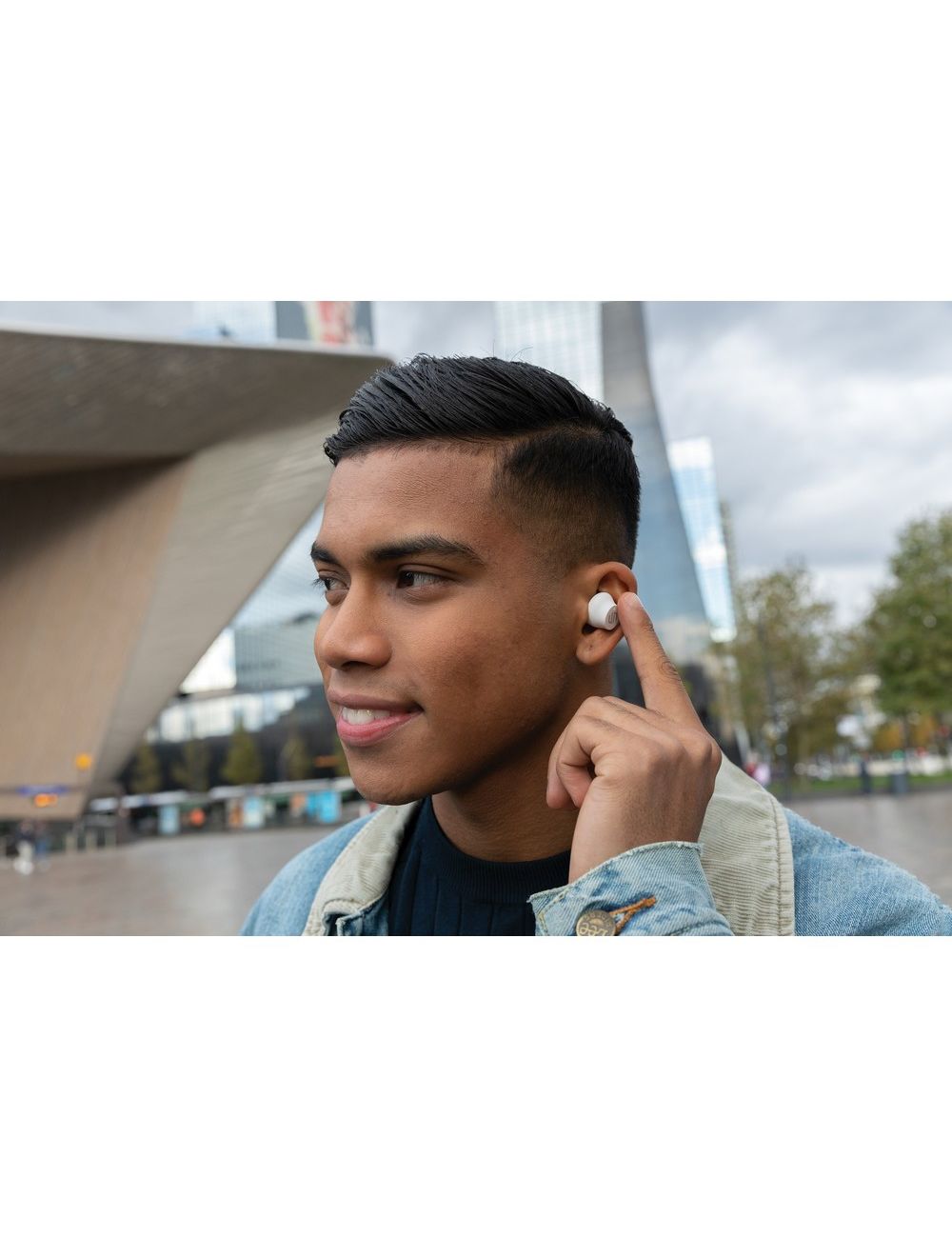 Bezprzewodowe słuchawki douszne Urban Vitamin Napa