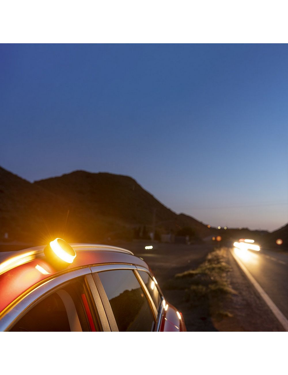 Latarka bezpieczeństwa z magnesem