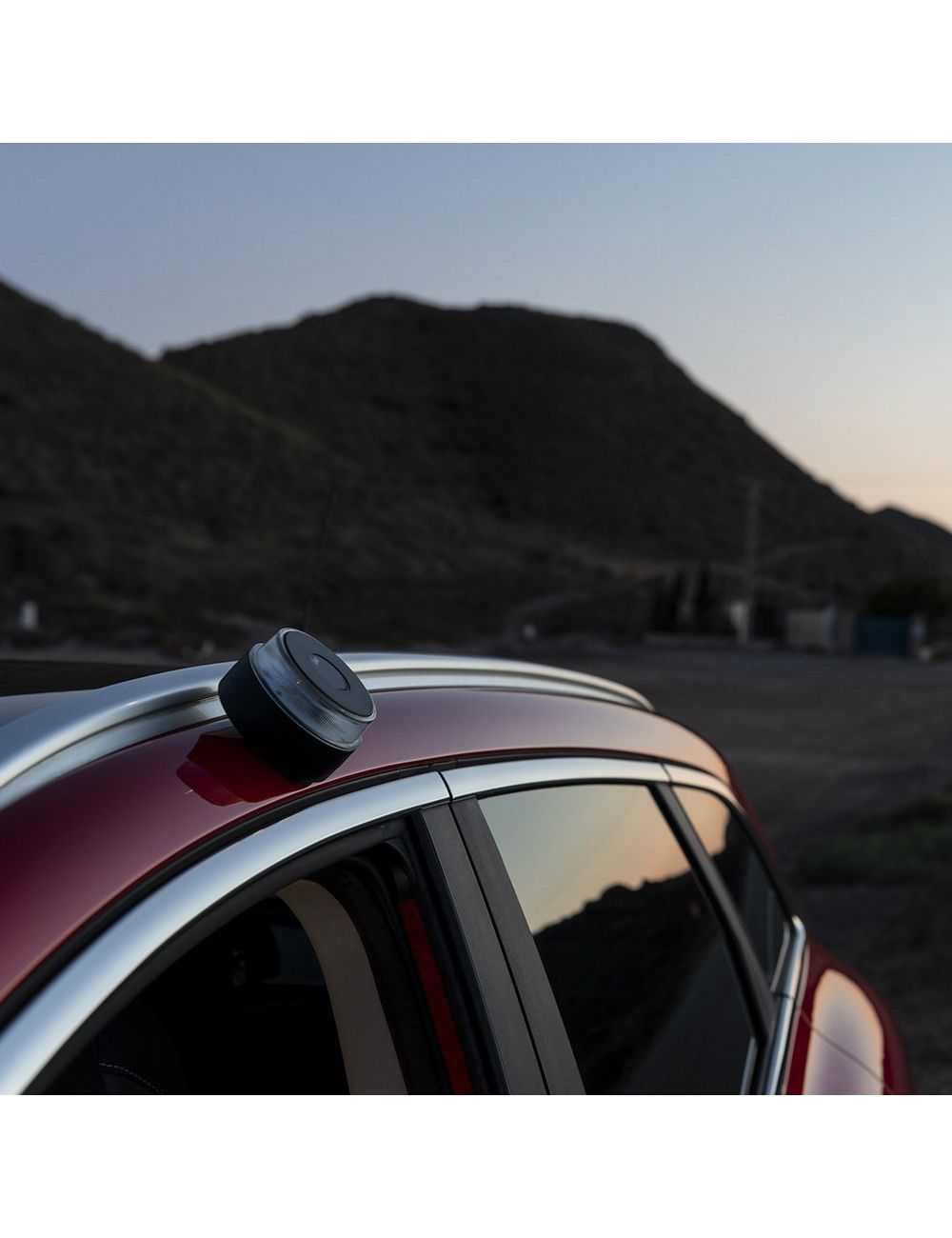 Latarka bezpieczeństwa z magnesem