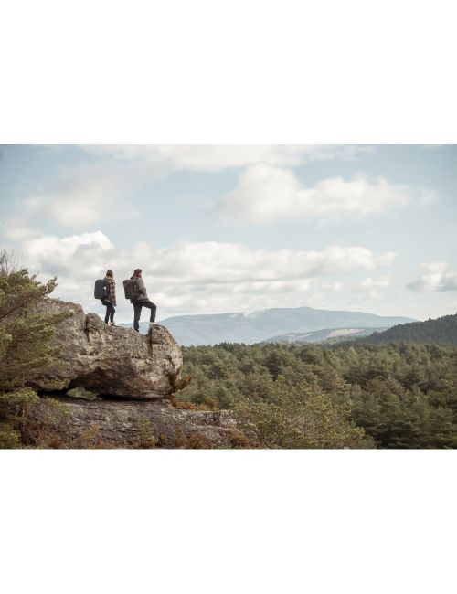 Bobby Explore plecak chroniący przed kieszonkowcami