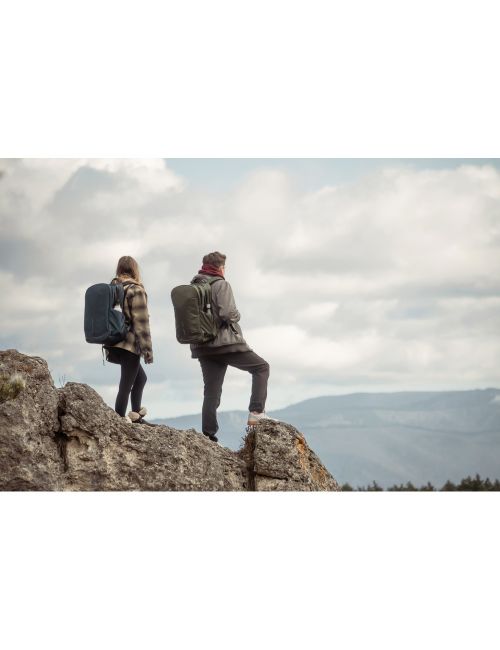 Bobby Explore plecak chroniący przed kieszonkowcami