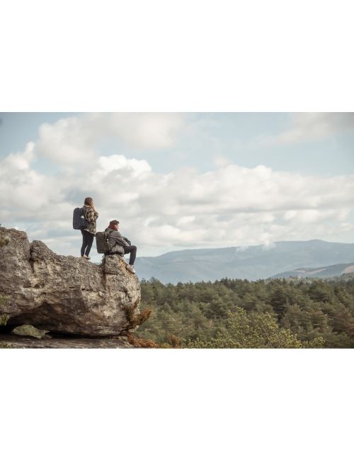 Bobby Explore plecak chroniący przed kieszonkowcami